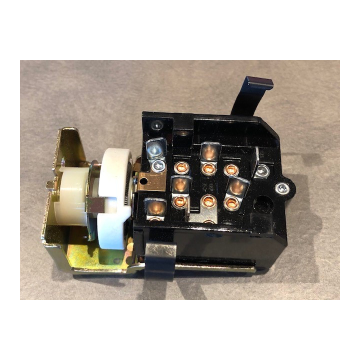 Contacteur de lanternes, Mustang 1964 uniquement