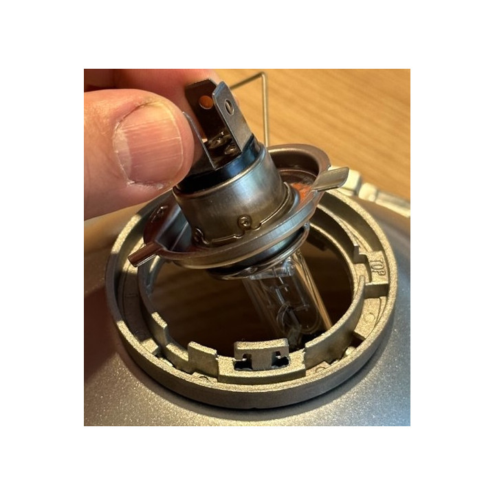 Phare/code avec ampoule H4 - Mustang 1964 à 1968 / 1970 à 1978