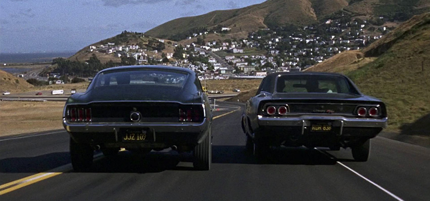 Course poursuite entre la Ford Mustang GT 390 et la Dodge Charger dans Bullitt.